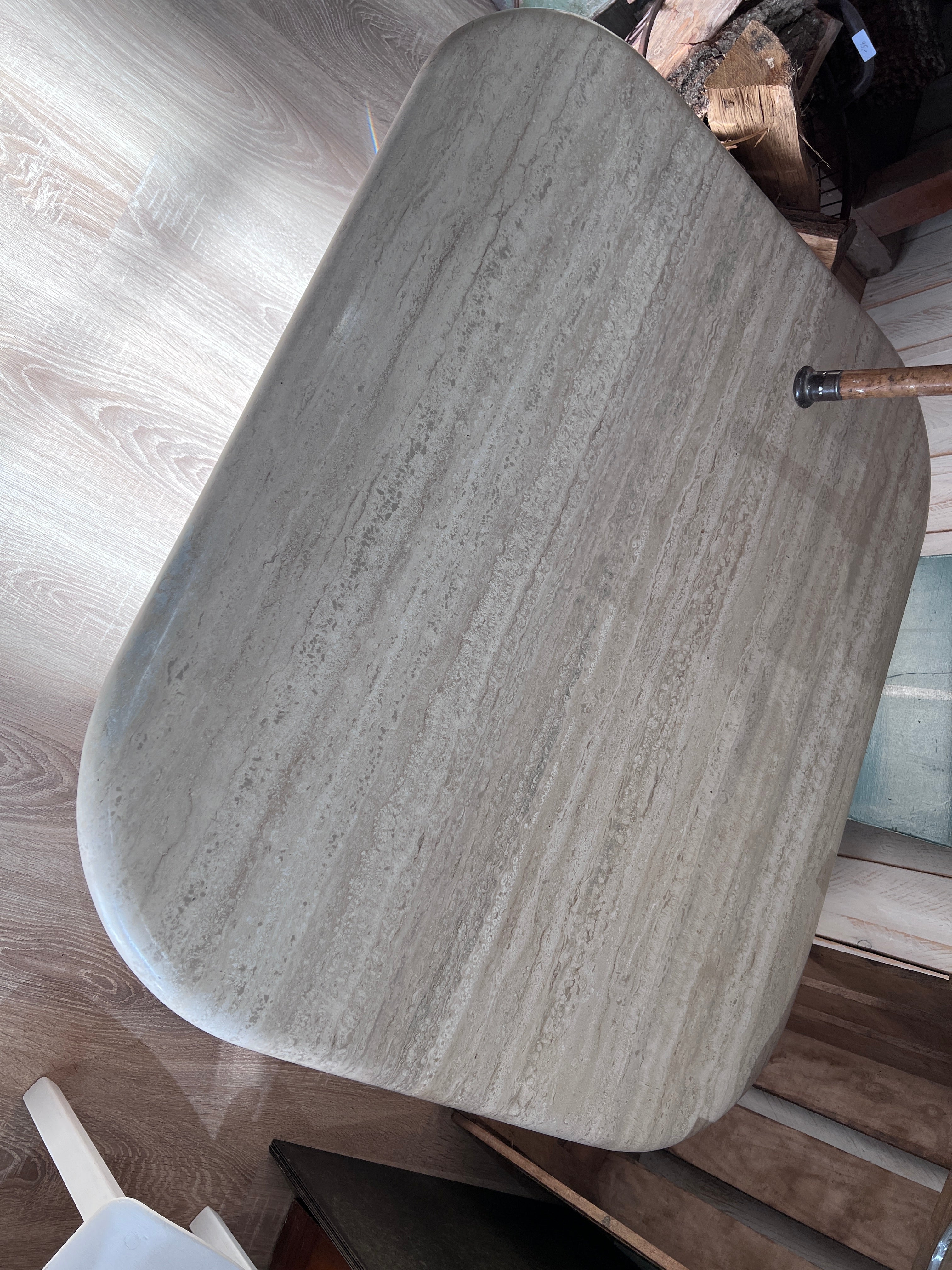 Couchtisch aus Travertin